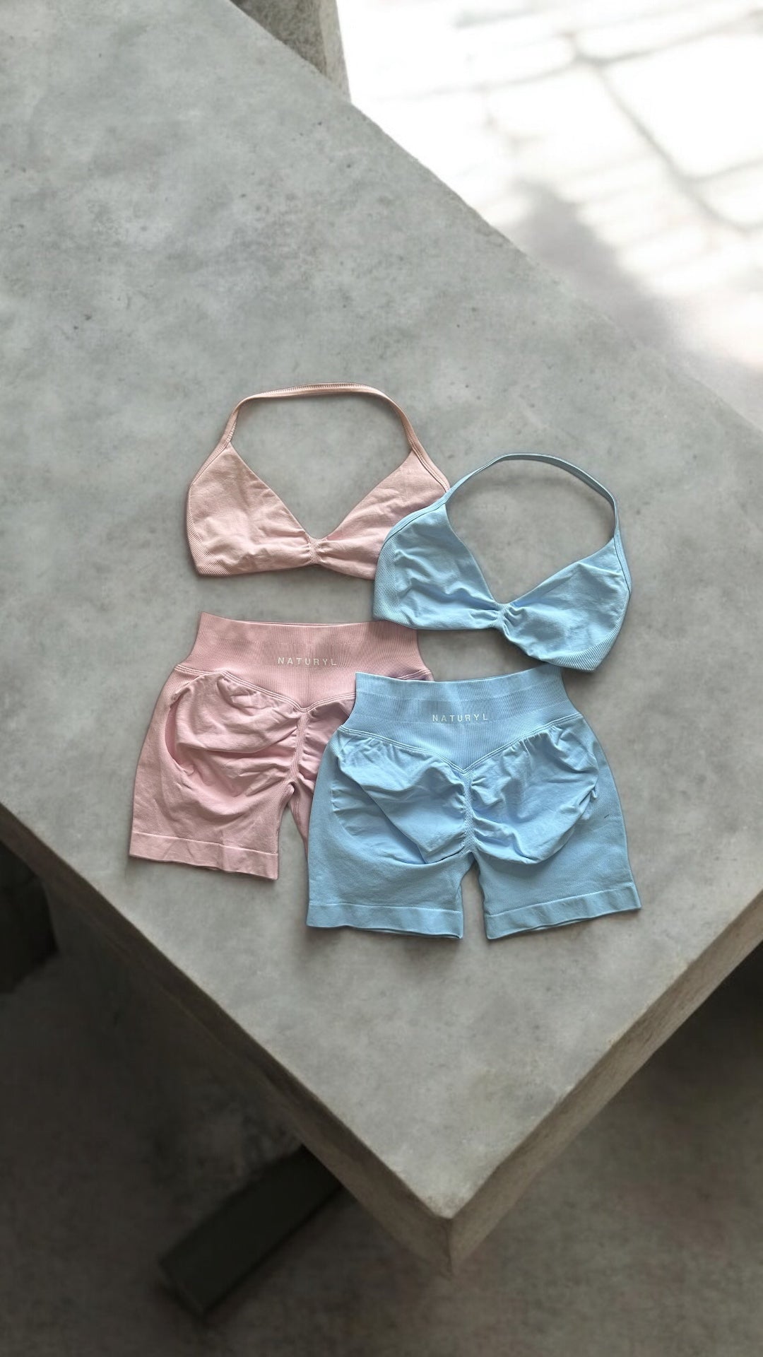 THE HALTER SCULPT BRA