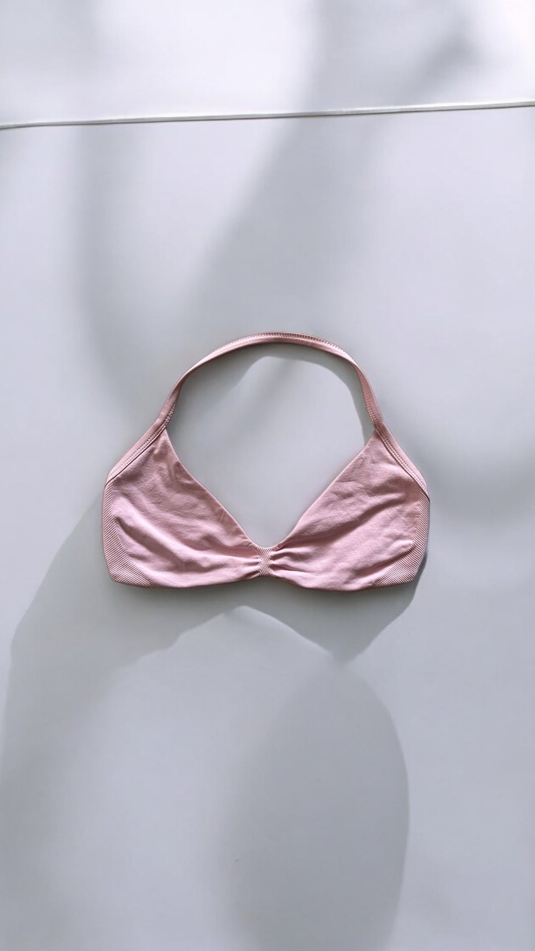 THE HALTER SCULPT BRA