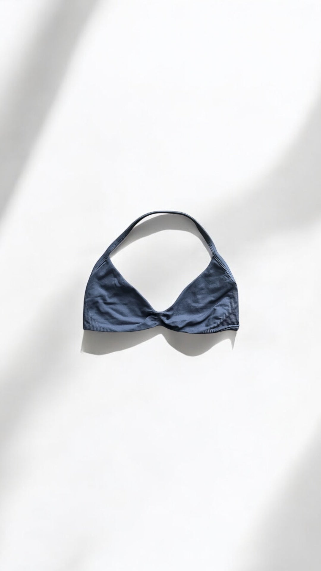 THE HALTER SCULPT BRA