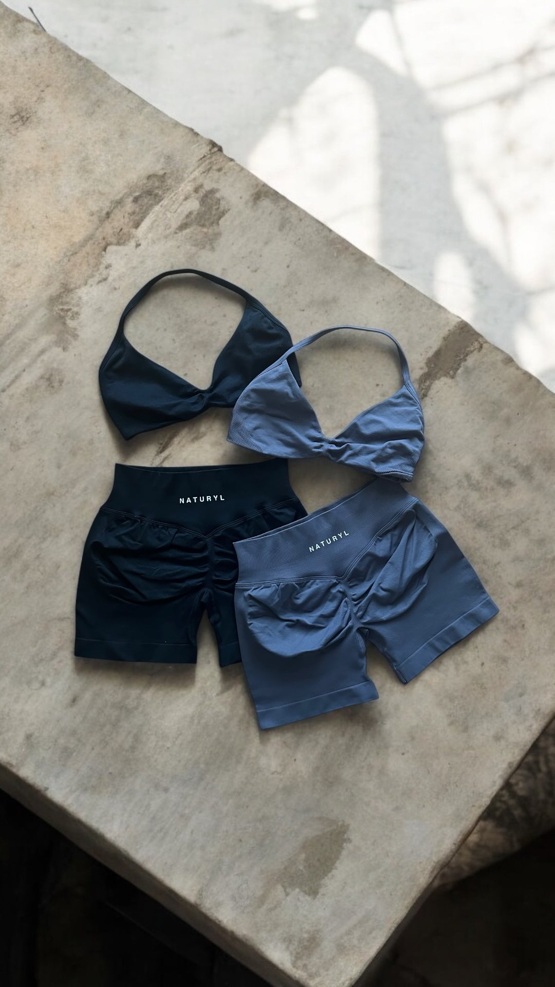 THE HALTER SCULPT BRA