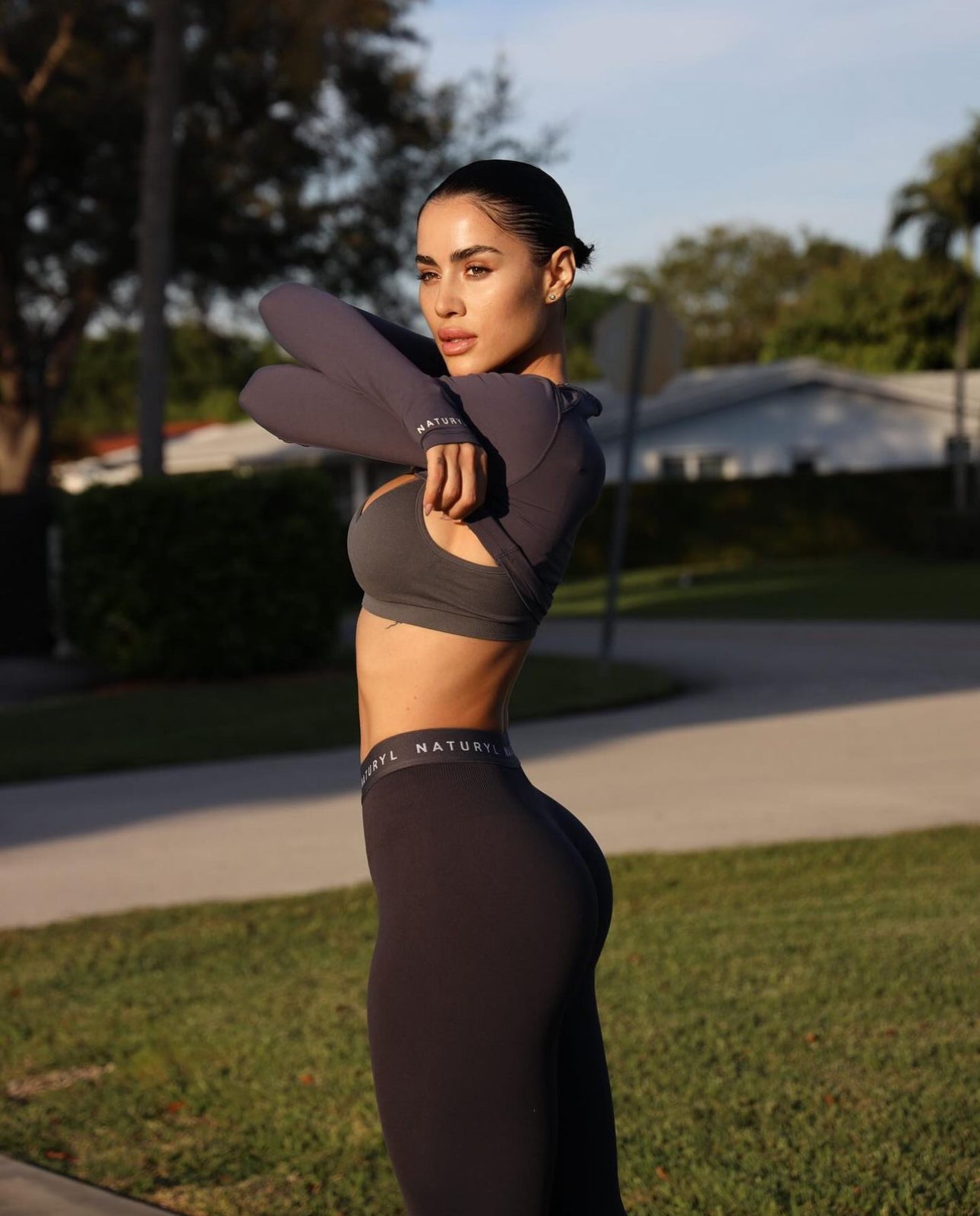 THE SOFT SCULPT LOUNGE LEGGINGS