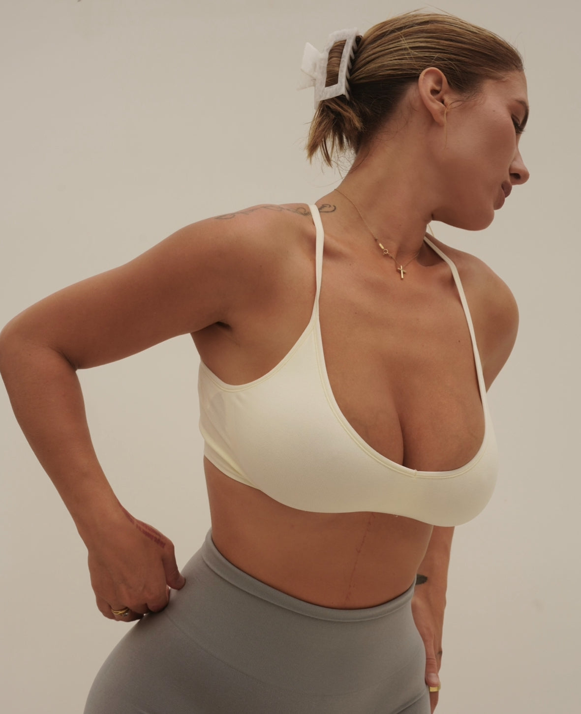 THE BOMBSHELL YOGA BRA