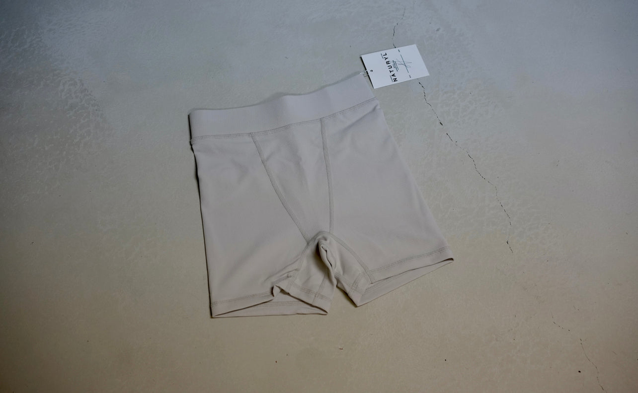 THE RIBBED LOUNGE SHORTS
