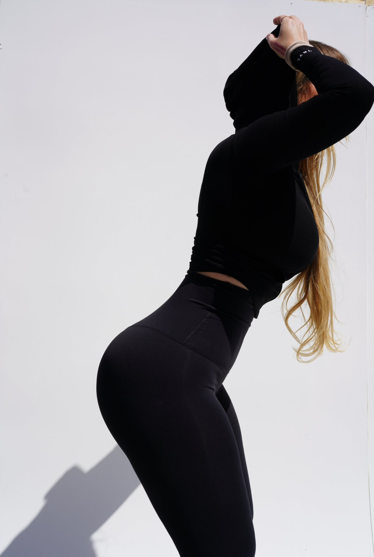 THE CORE SUPPORT LEGGINGS · NATURYL