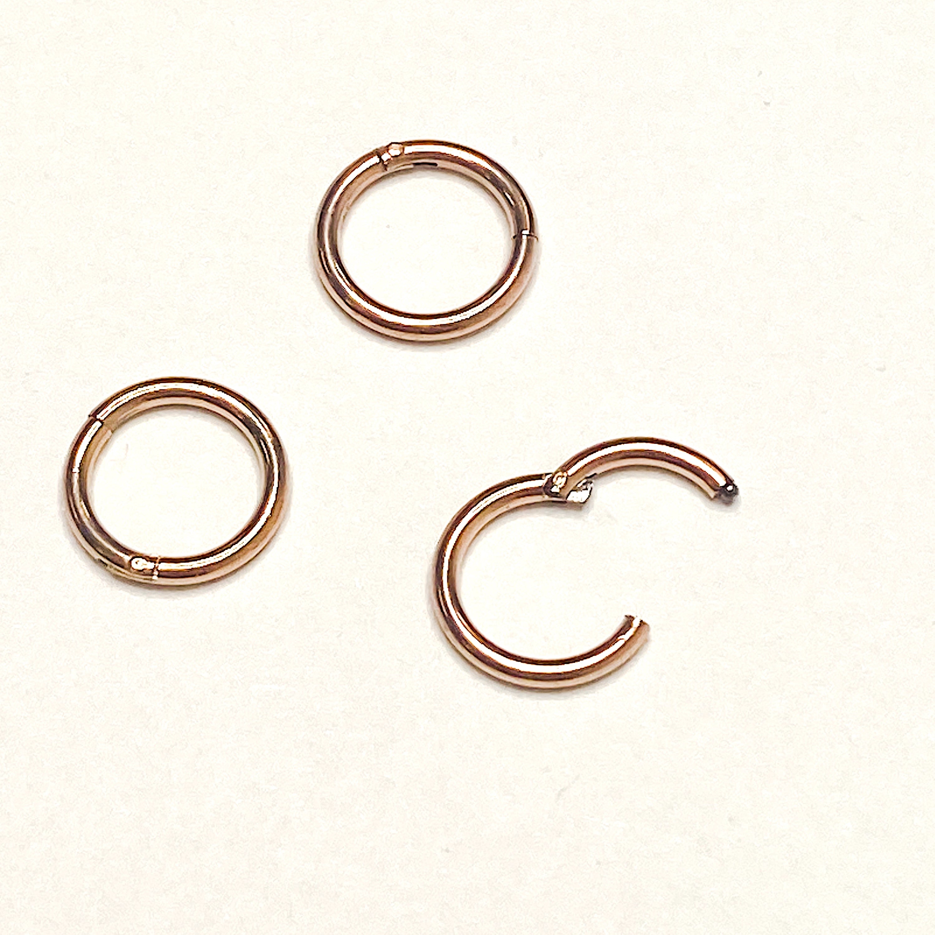 THE MINIMALIST BELLY RING