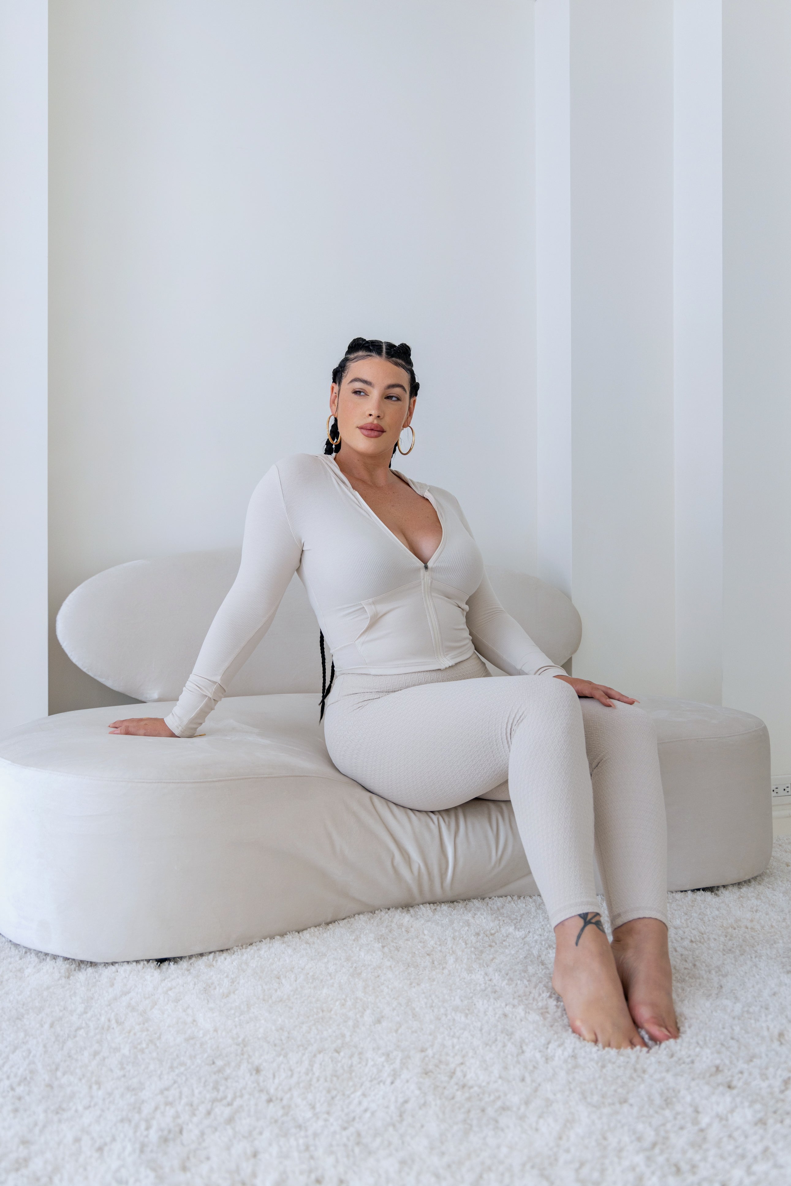 THE TEXTURED LOUNGE LEGGINGS
